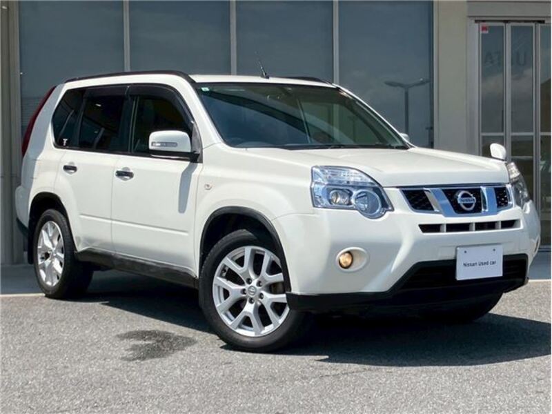X-TRAIL