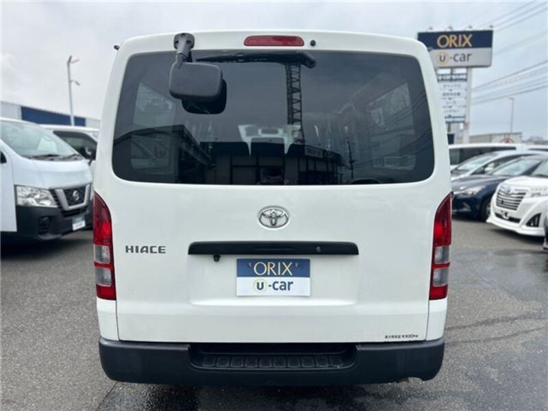 HIACE VAN