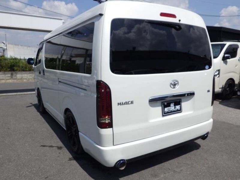 HIACE