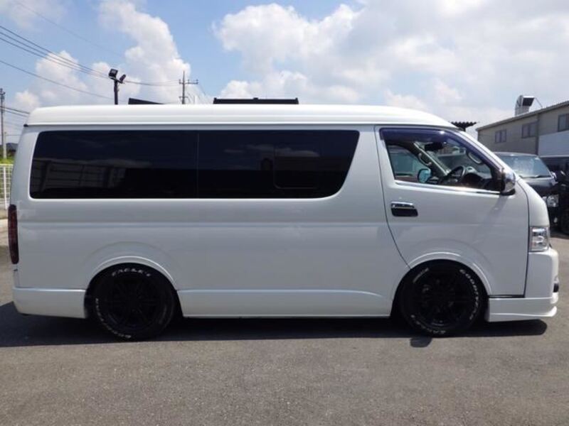 HIACE