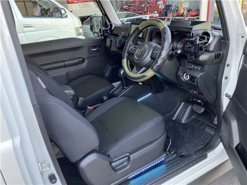 JIMNY SIERRA