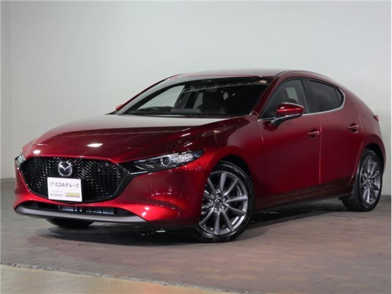 MAZDA3-0