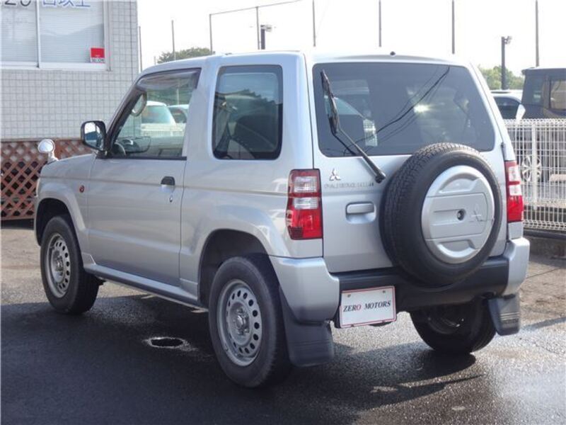 PAJERO MINI