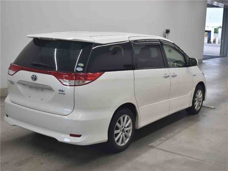 ESTIMA HYBRID
