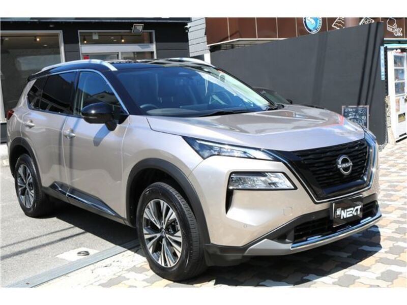X-TRAIL
