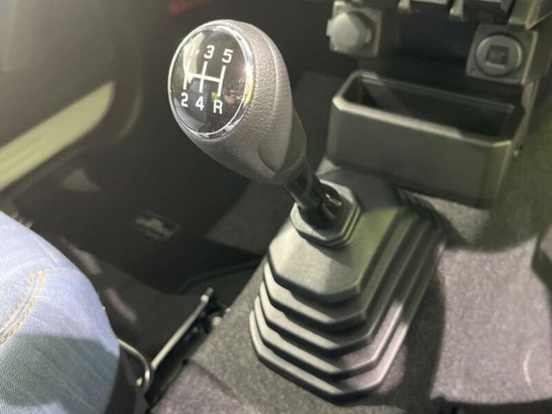 JIMNY SIERRA