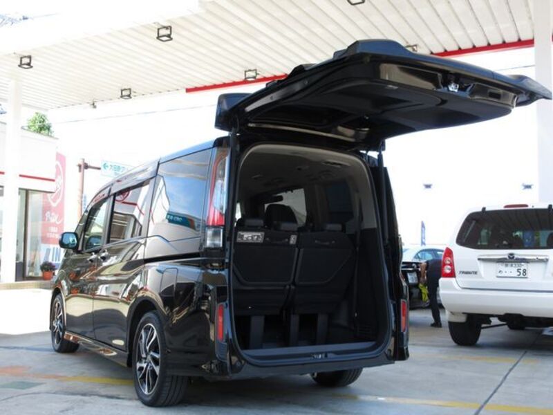 STEPWAGON SPADA