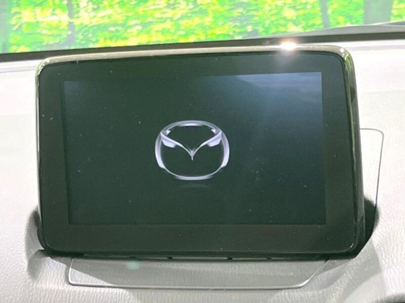 MAZDA2