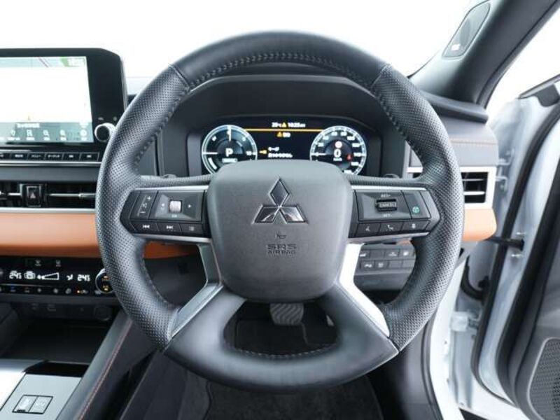 OUTLANDER PHEV