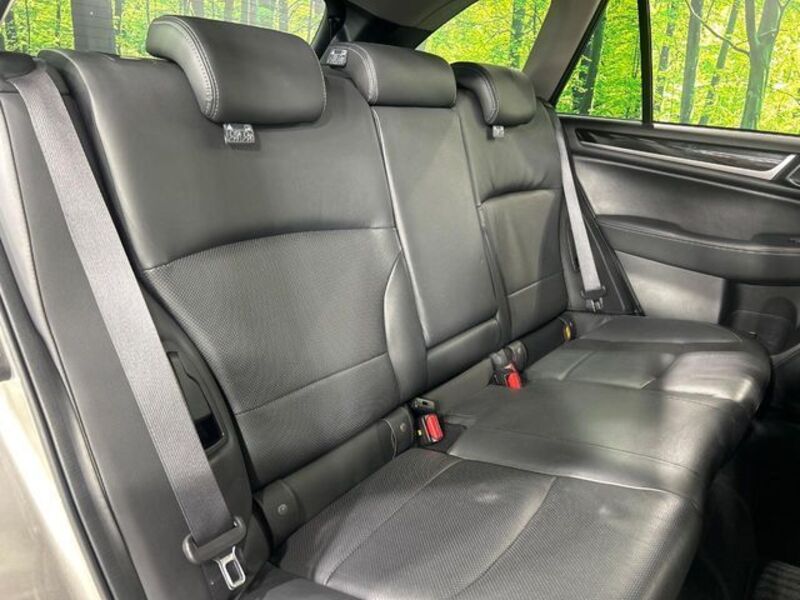 LEGACY OUTBACK