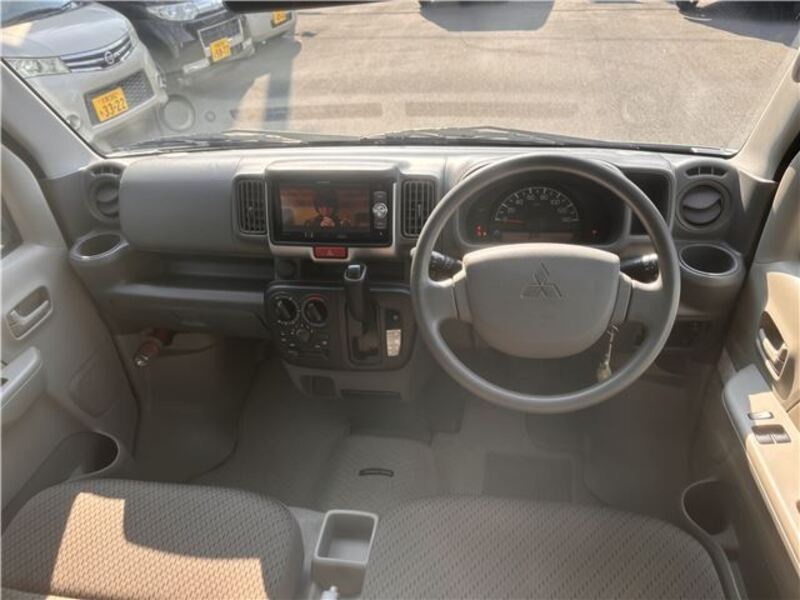 MINICAB VAN