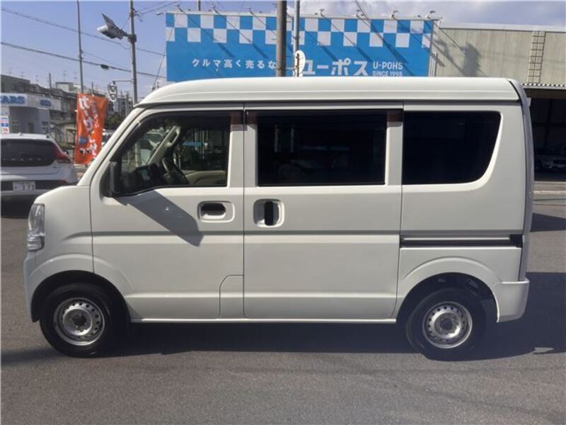 MINICAB VAN