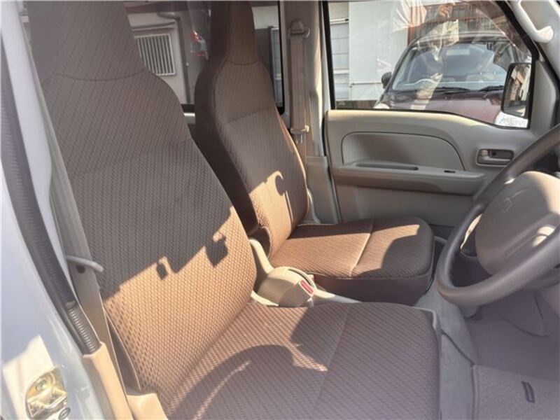MINICAB VAN
