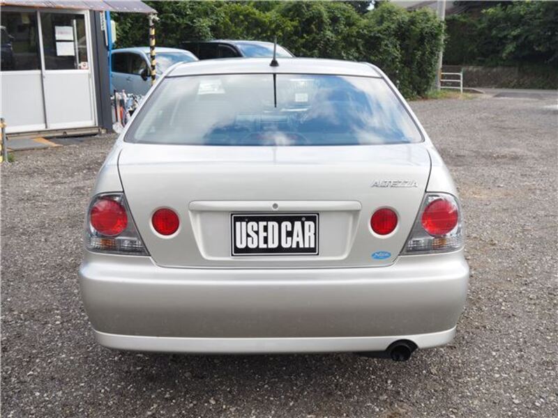 ALTEZZA