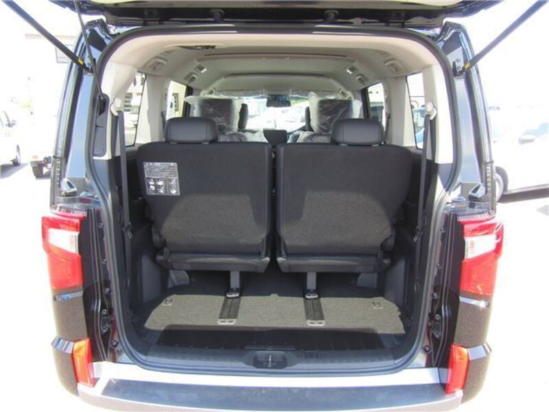 DELICA D5