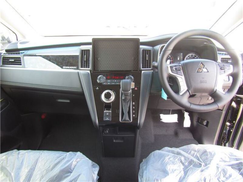 DELICA D5