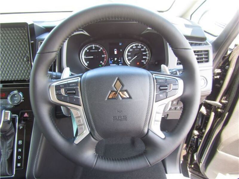 DELICA D5