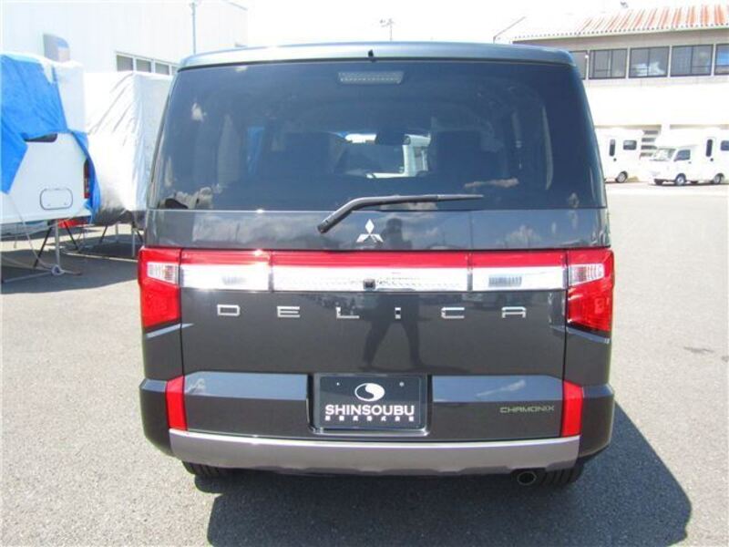 DELICA D5
