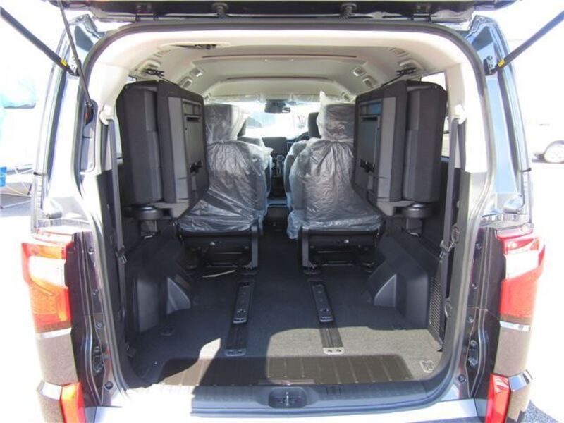 DELICA D5