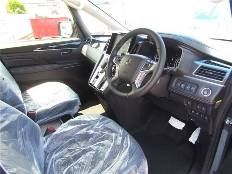 DELICA D5