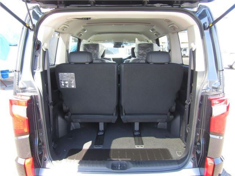 DELICA D5