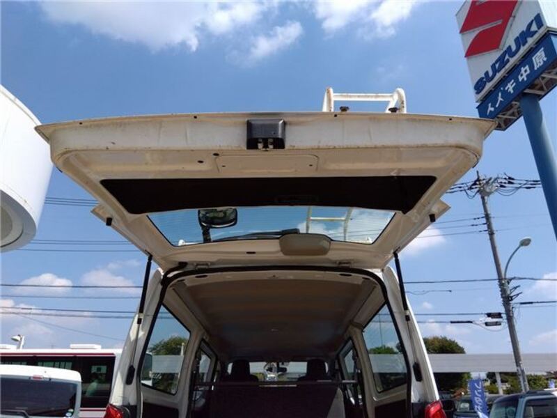 NV350 CARAVAN