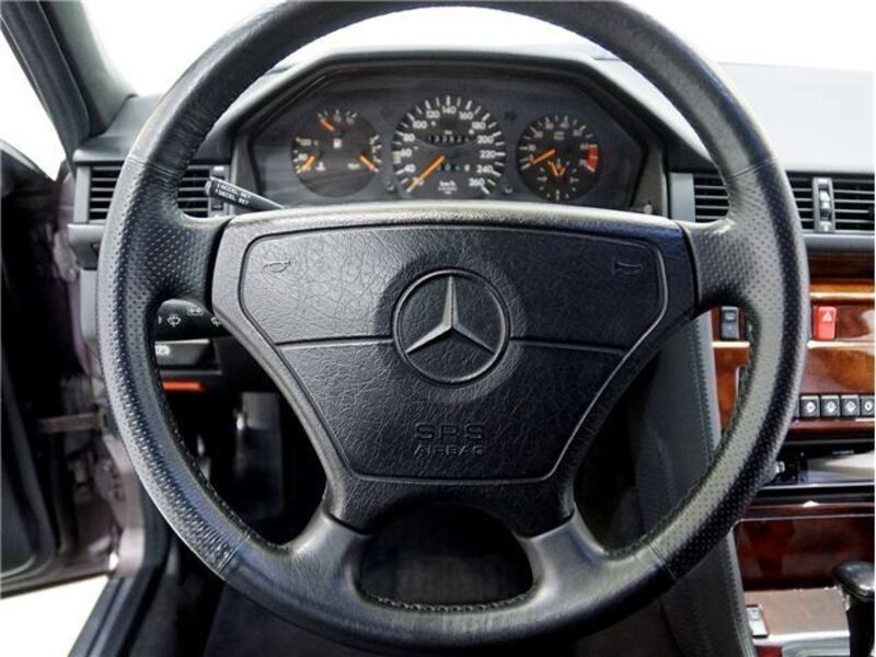 E-CLASS