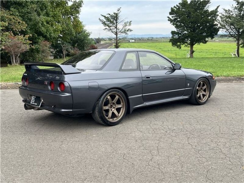 SKYLINE