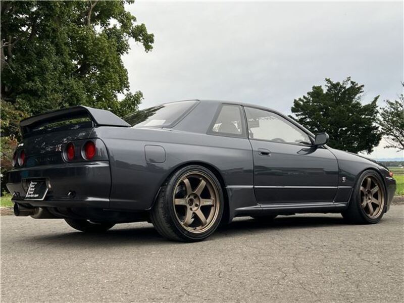 SKYLINE