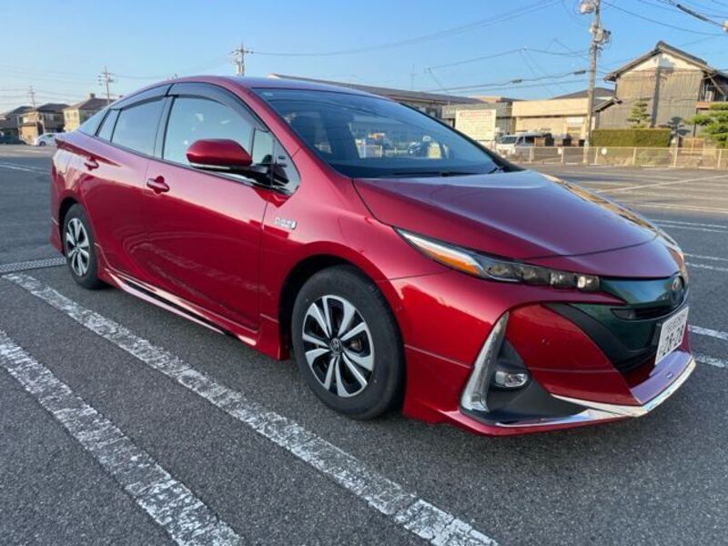 PRIUS PHV