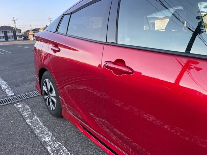 PRIUS PHV