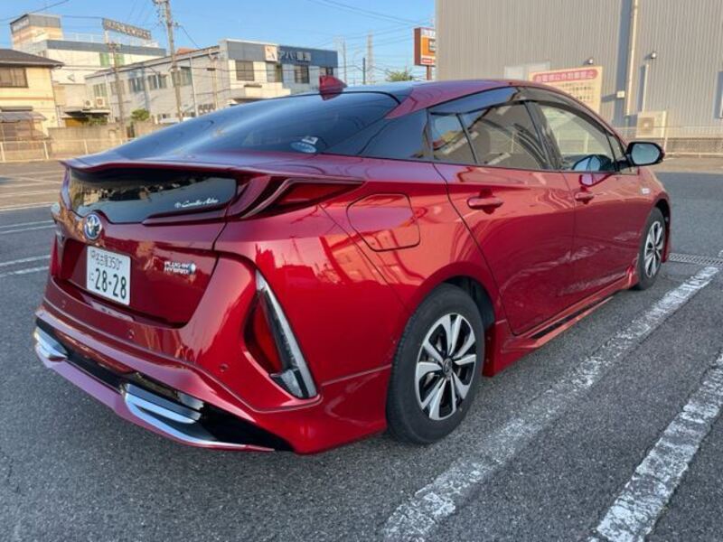 PRIUS PHV