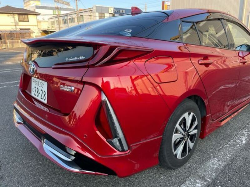PRIUS PHV