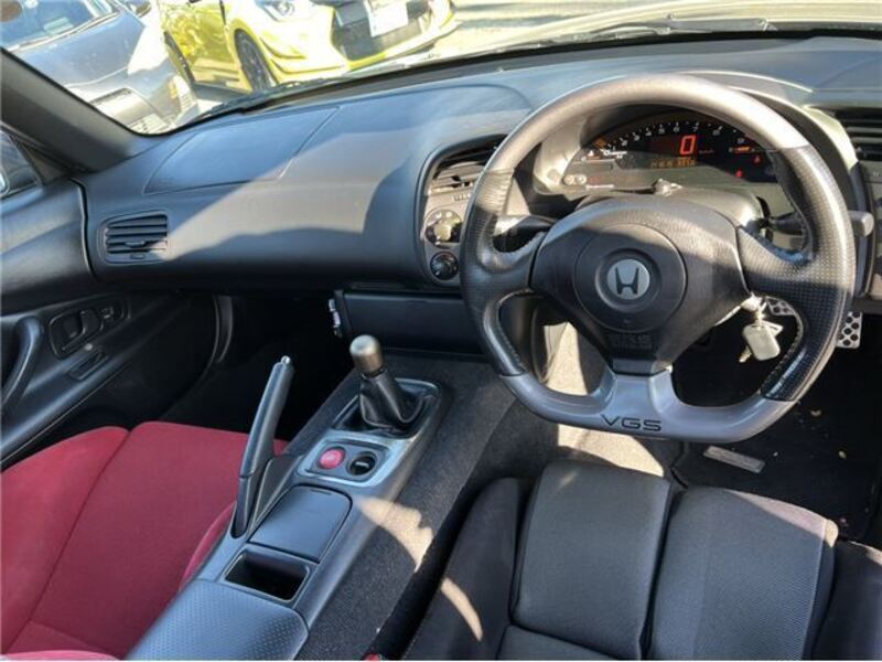 S2000