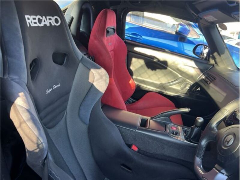S2000