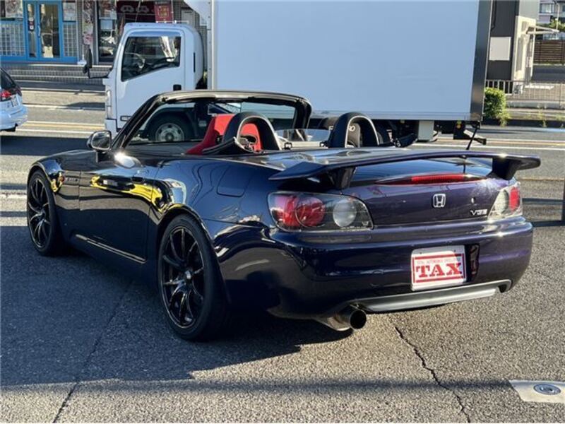 S2000