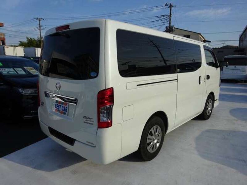 NV350 CARAVAN