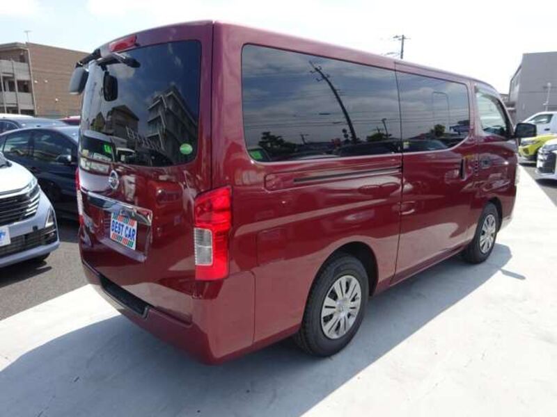 NV350 CARAVAN