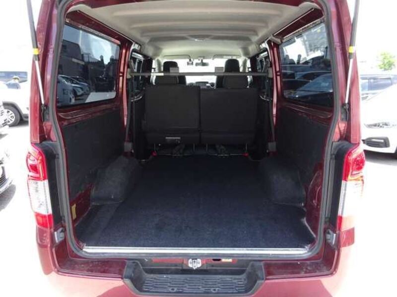 NV350 CARAVAN