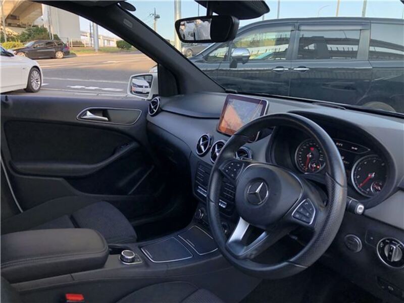 B-CLASS