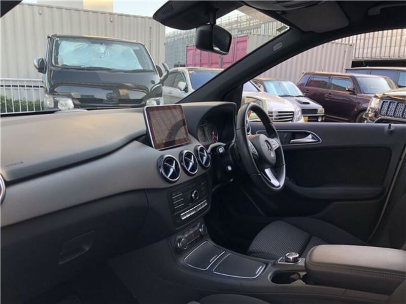 B-CLASS