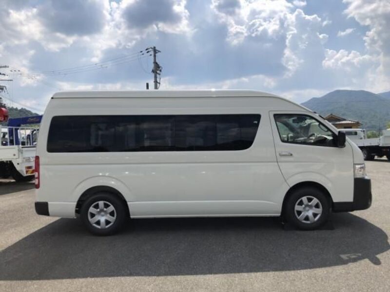 HIACE