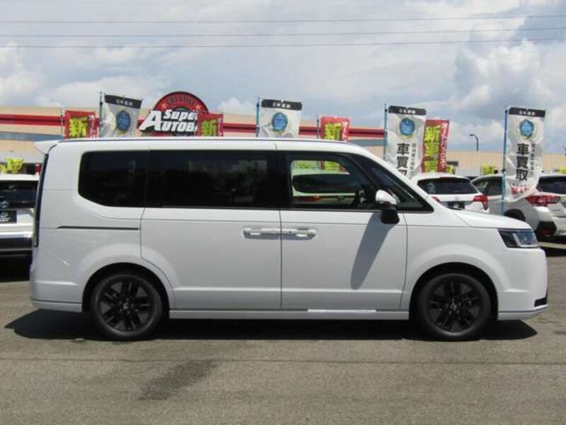 STEPWAGON SPADA