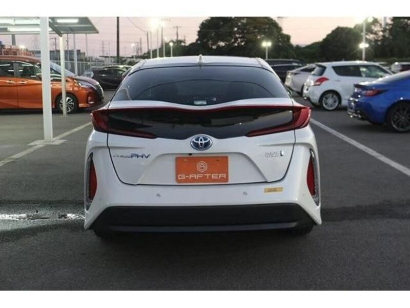PRIUS PHV