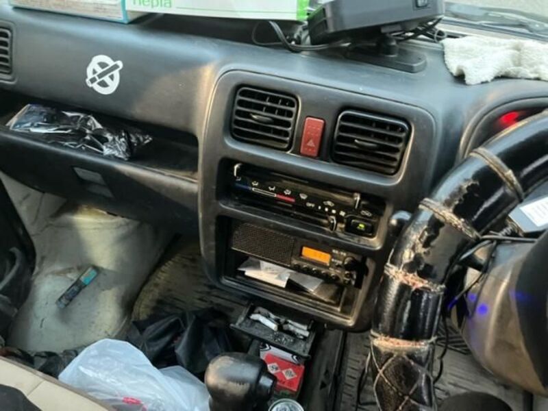 CARRY TRUCK