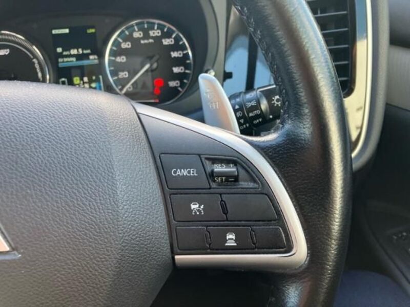 OUTLANDER PHEV