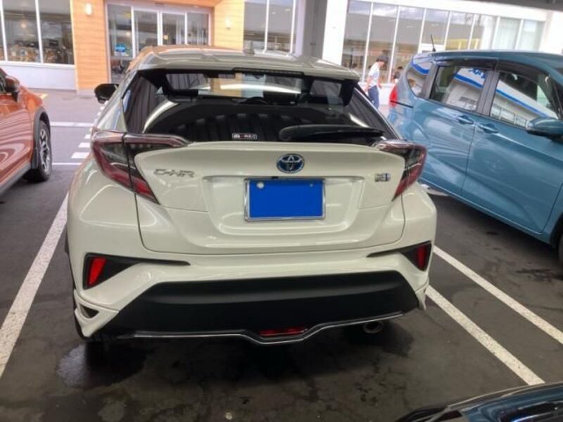 C-HR
