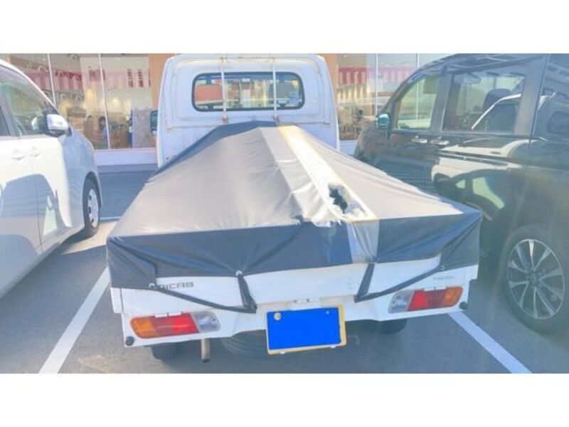 MINICAB TRUCK