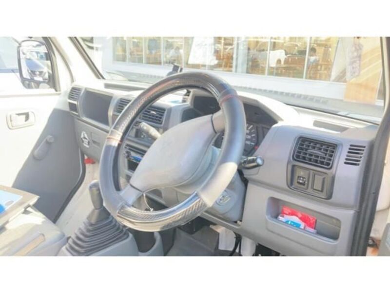 MINICAB TRUCK