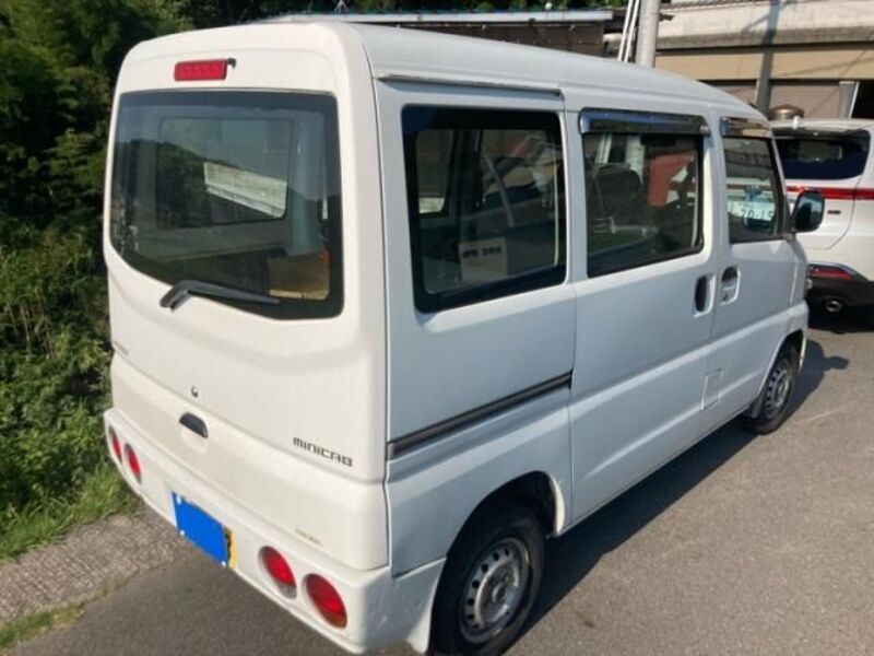 MINICAB VAN